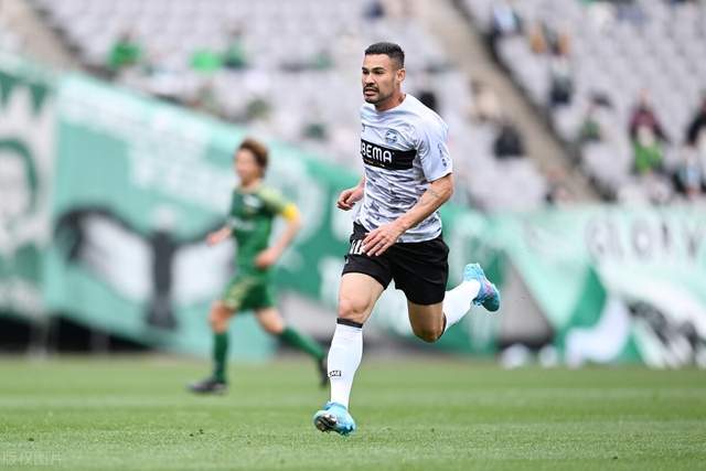 英超俱乐部身价榜：3队超10亿欧，曼城13.2亿欧居首